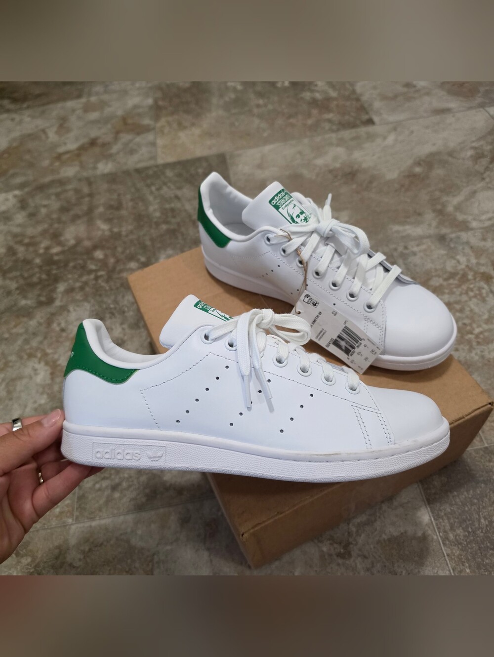 Adidas Stan Smith sneakers - Women's size 8